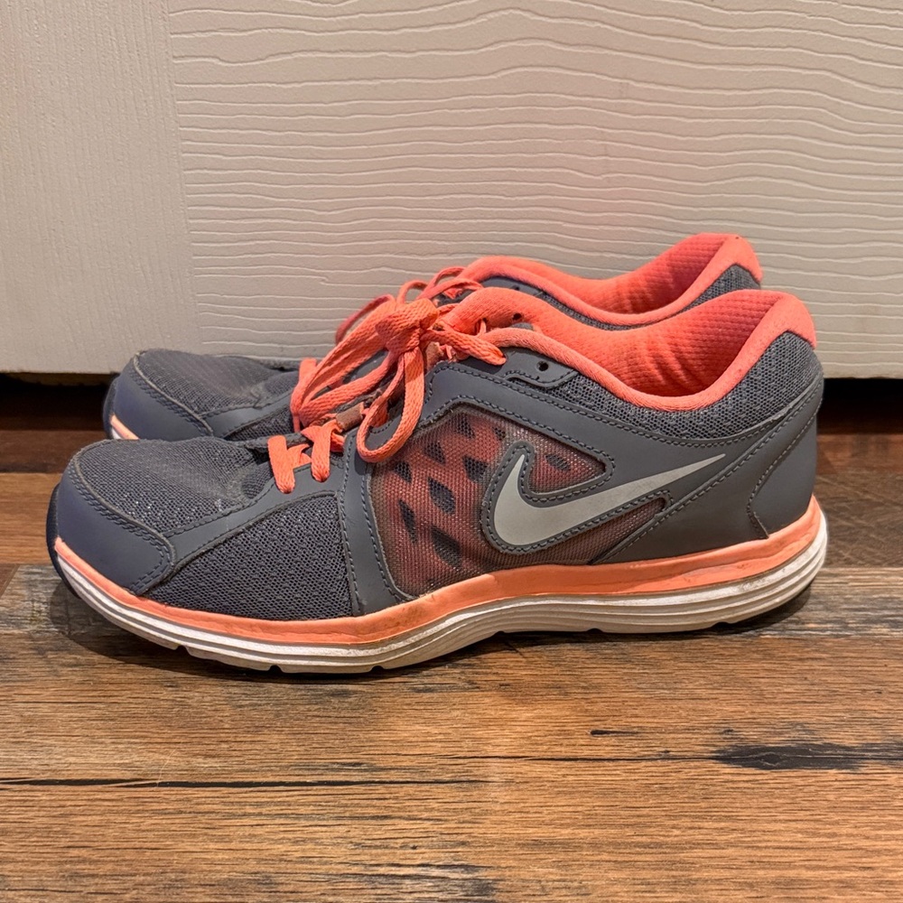 Nike Women's Charcoal and Coral Athletic Shoes